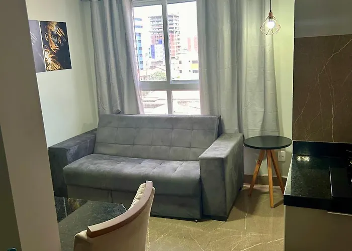 Flat Alto Padrao Com Piscina