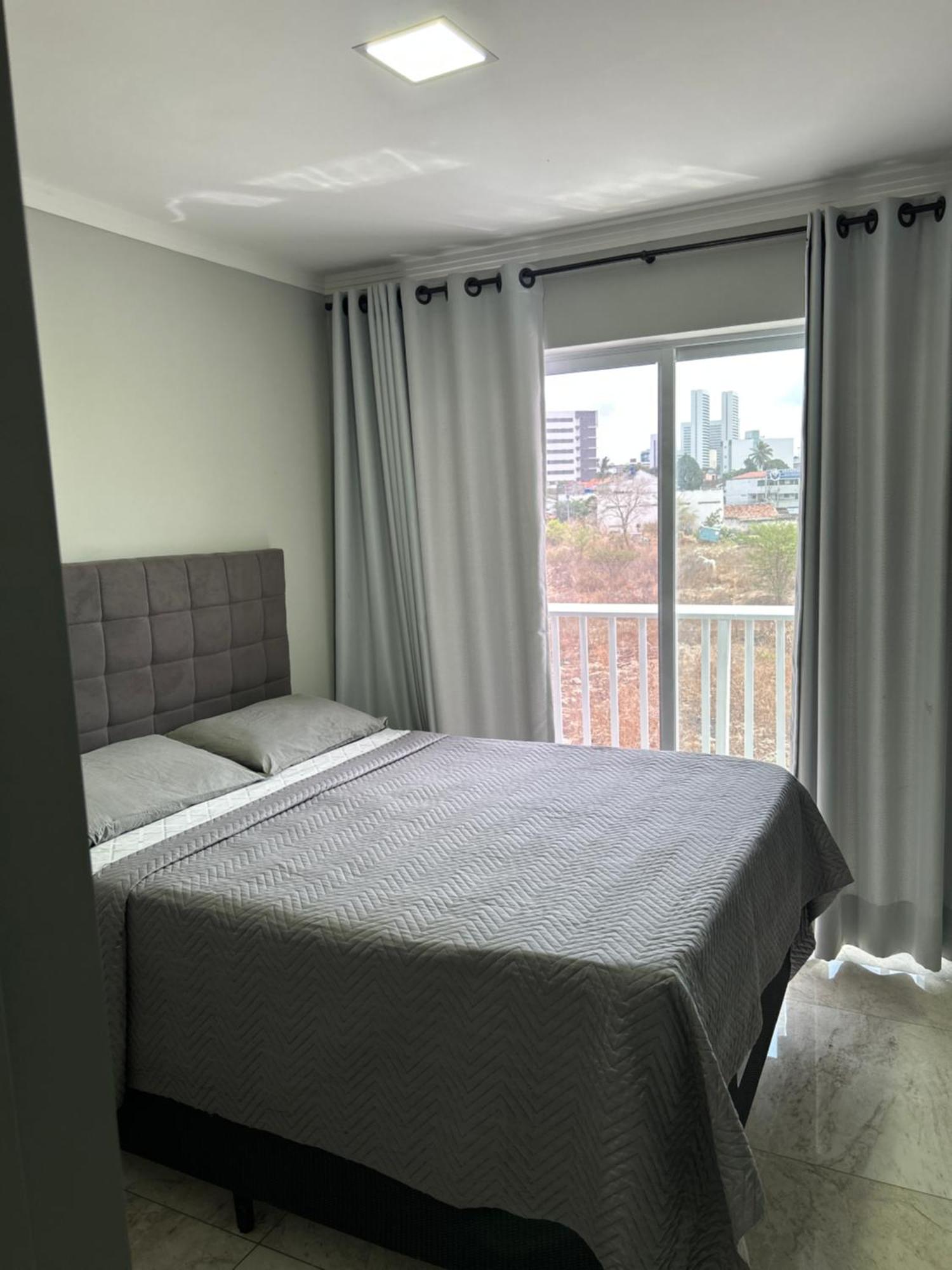 Flat Alto Padrao Com Piscina Apartment